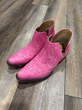Roper Pink Western Ankle Booties